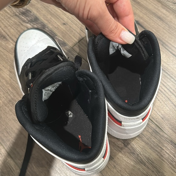 Nike - Picture 5 of 6